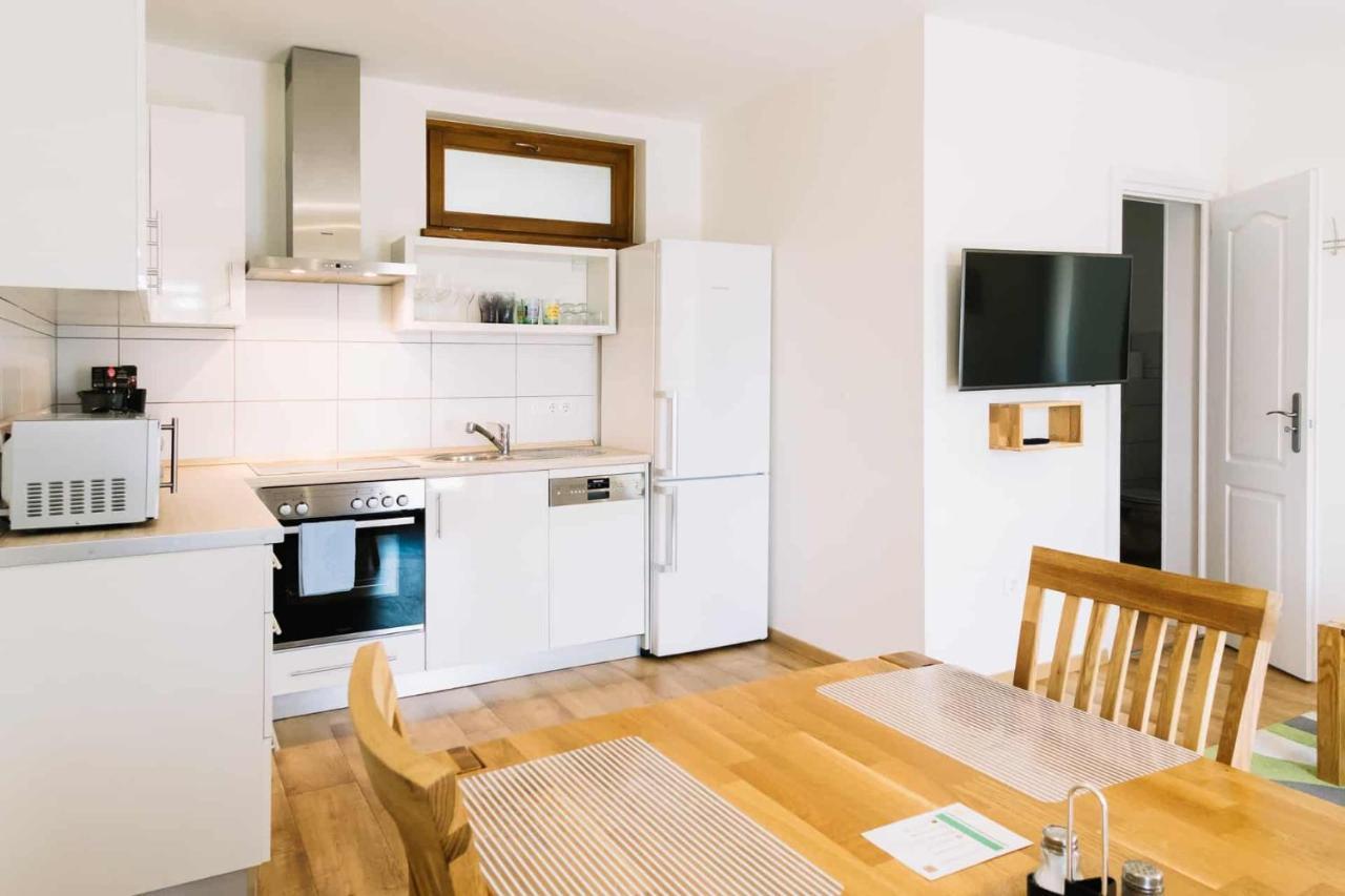 Diofa Apartman Keszthely Exteriör bild