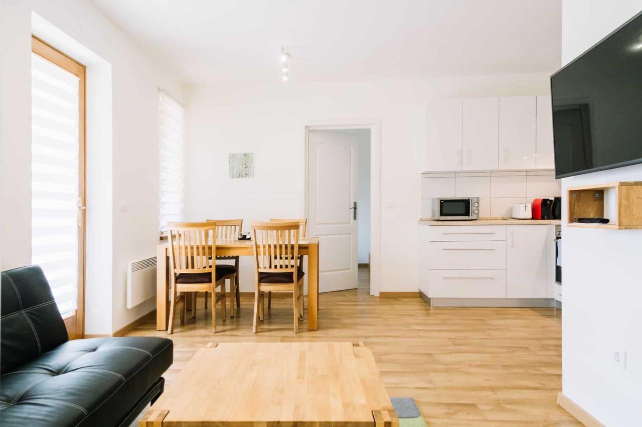 Diofa Apartman Keszthely Exteriör bild