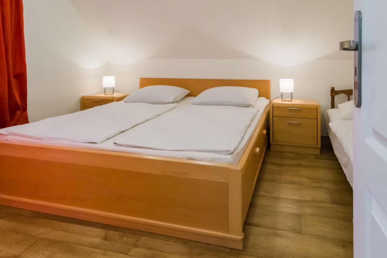 Diofa Apartman Keszthely Exteriör bild