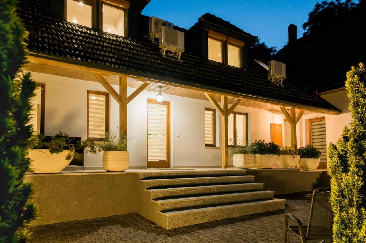 Diofa Apartman Keszthely Exteriör bild